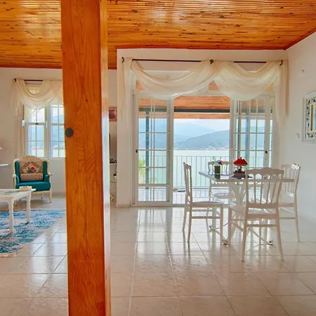 Seaside Summer House, 2nd Floor Lejlighed