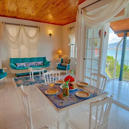 Seaside Summer House, 2nd Floor Διαμέρισμα Φετιγιέ