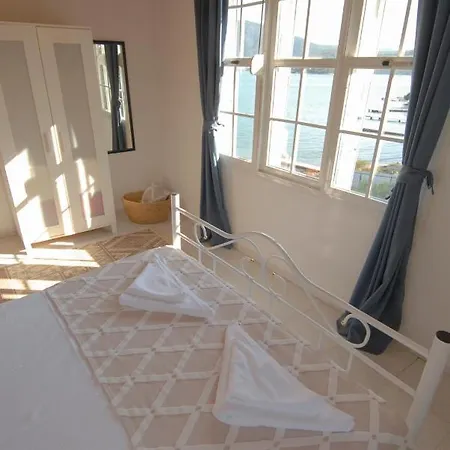 Seaside Summer House, 2nd Floor 费特希耶